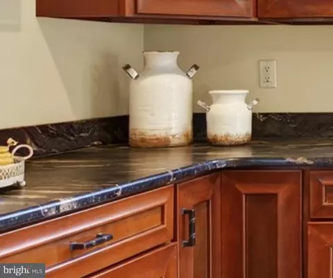 Kitchen - 720 Hobbs Rd, Wayne, PA 19087 photo 8 of 10