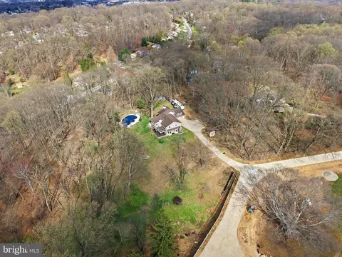 View/Area - 720 Hobbs Rd, Wayne, PA 19087 photo 4 of 9