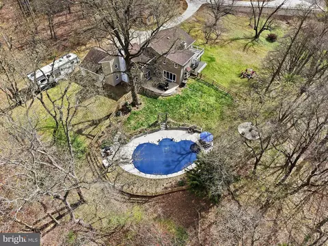 Exterior - 720 Hobbs Rd, Wayne, PA 19087 photo 3 of 17