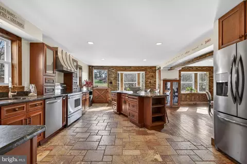 Kitchen - 720 Hobbs Rd, Wayne, PA 19087 photo 1 of 10