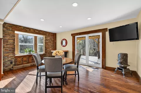 Dining - 720 Hobbs Rd, Wayne, PA 19087 photo 1 of 2