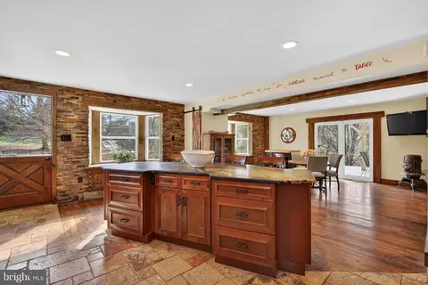 Kitchen - 720 Hobbs Rd, Wayne, PA 19087 photo 4 of 10