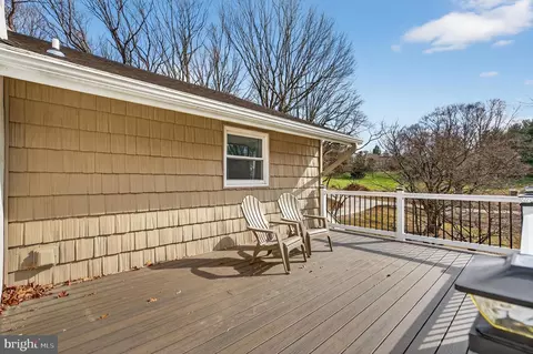 Exterior - 720 Hobbs Rd, Wayne, PA 19087 photo 6 of 17