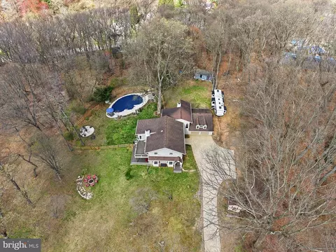 View/Area - 720 Hobbs Rd, Wayne, PA 19087 photo 1 of 9
