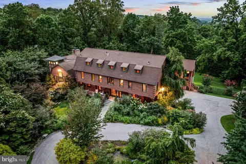 1408 Rene Rd, Villanova, PA 19085