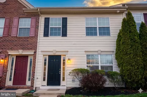 121 S Penn St, Pottstown, PA 19464