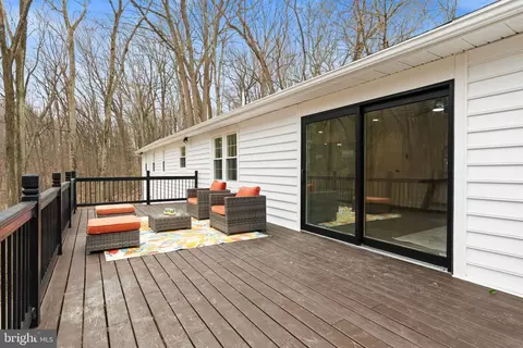 Exterior - 971 Stevens Ln, Wayne, PA 19087 photo 12 of 15