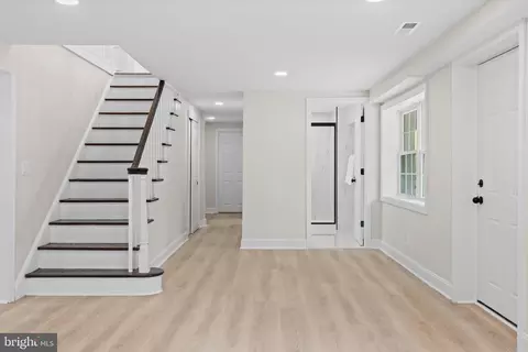 Entry Way - 971 Stevens Ln, Wayne, PA 19087 photo 7 of 7