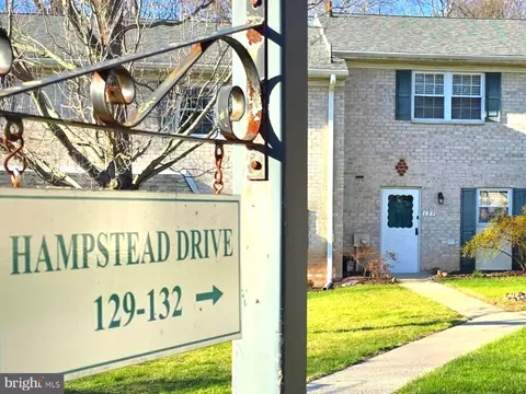 127 Hampstead Dr #127, Ambler, PA 19002