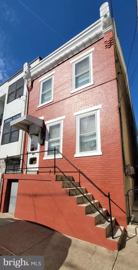 122 W 1st Ave, Conshohocken, PA 19428