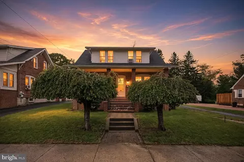 939 Walnut St, Royersford, PA 19468