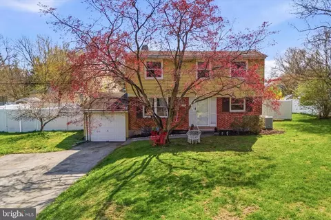 1590 Daws Rd, Blue Bell, PA 19422