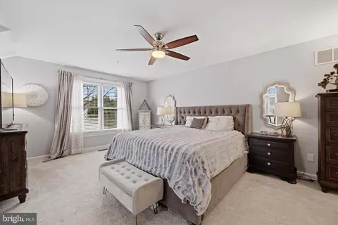 Bedroom - 352 Sentry Ln, Wayne, PA 19087 photo 4 of 4