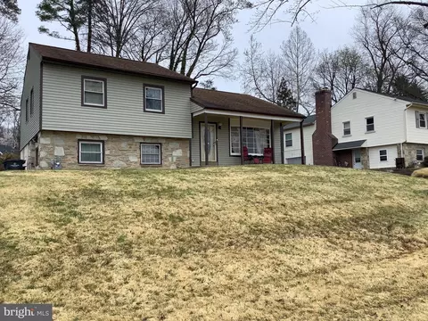 3248 Oak Rd, Huntingdon Valley, PA 19006