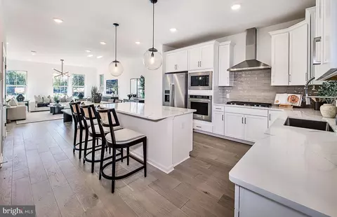 114 Beacon Ct #10304, Royersford, PA 19468