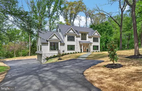 828 Summit Rd, Penn Valley, PA 19072