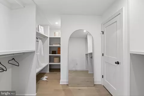 Entry Way - 828 Summit Rd, Penn Valley, PA 19072 photo 10 of 14