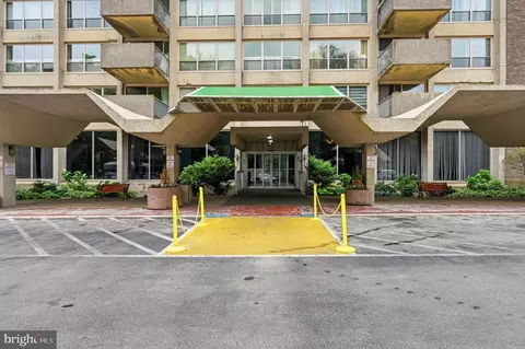 1001 City Ave #E-307, Wynnewood, PA 19096