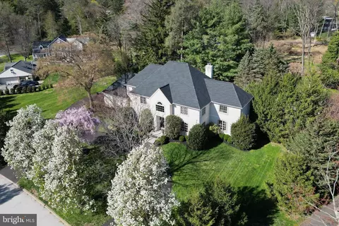 925 Morgan Rd, Jenkintown, PA 19046
