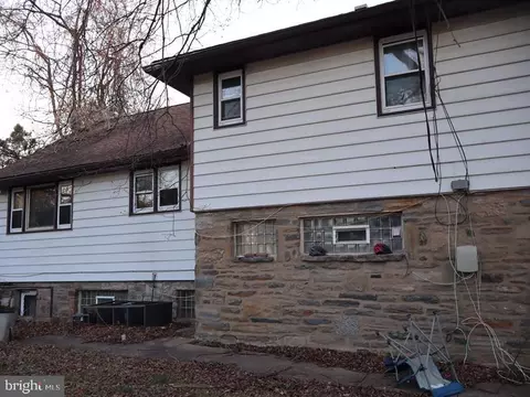 7759 Bennett Rd, Wyncote, PA 19095 photo 3