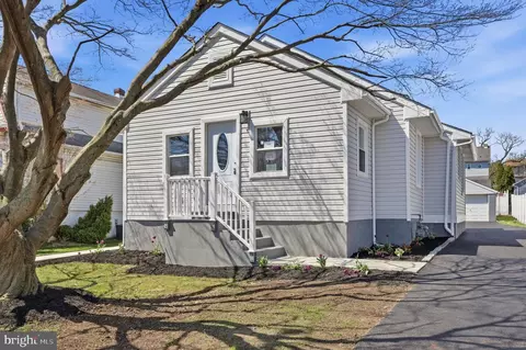 103 Center Ave, Willow Grove, PA 19090