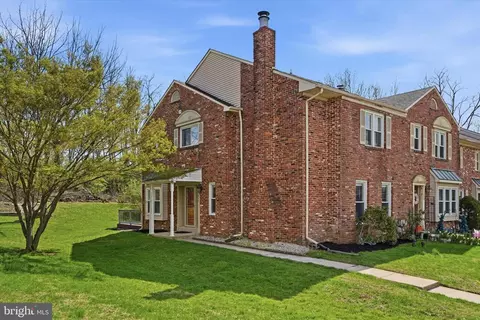 537 Susan Dr, King Of Prussia, PA 19406