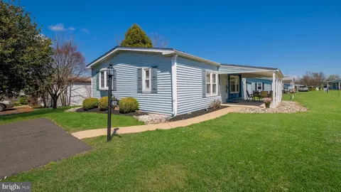 788 Chestnut Dr, North Wales, PA 19454
