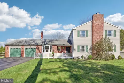 1867 Fort Washington Ave, Ambler, PA 19002