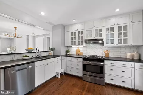 Kitchen - 522 Dudley Ave, Narberth, PA 19072 photo 1 of 2