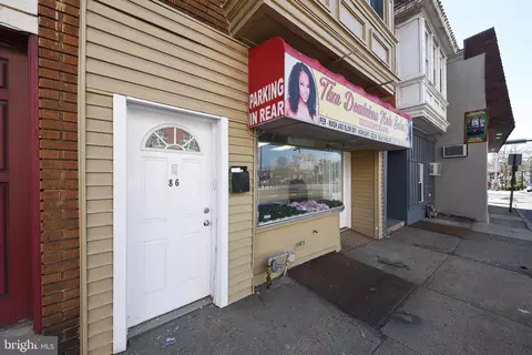 86 N York Rd, Willow Grove, PA 19090