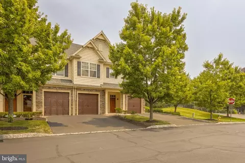 103 Bradbury Dr, Norristown, PA 19401