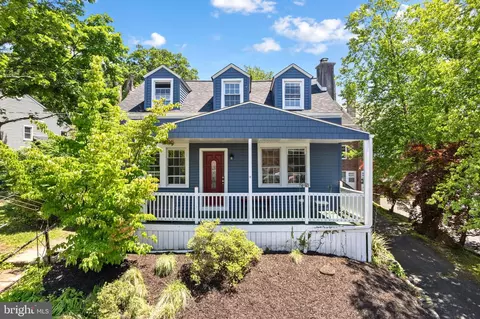 121 Elm Ave, Glenside, PA 19038