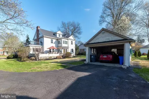 318 Rosedale Dr, Pottstown, PA 19464