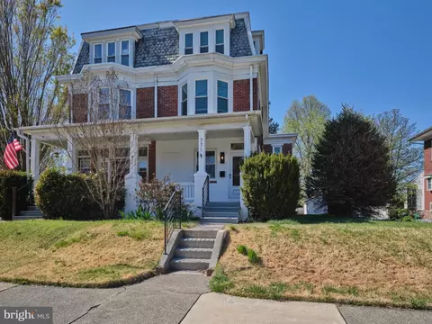 771 Church St Apt, Royersford, PA 19468