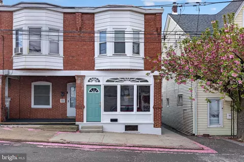 890 South St, Pottstown, PA 19464