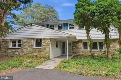 7931 Jenkintown Rd, Cheltenham, PA 19012