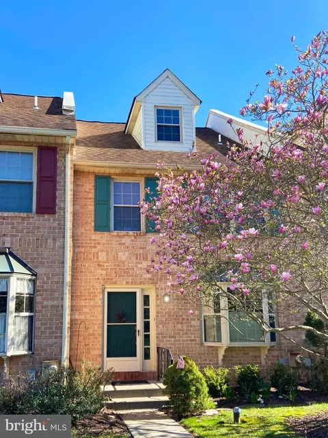 175 Godspeed Ct, Norristown, PA 19401