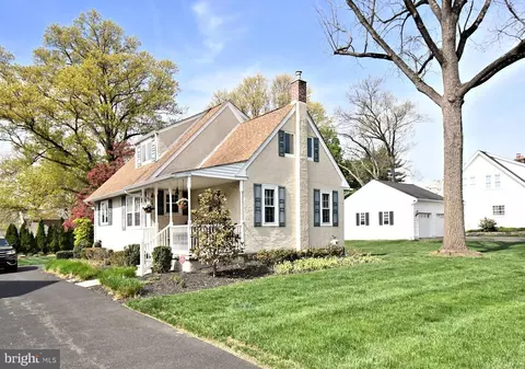16 W Hartranft Blvd, East Norriton, PA 19401