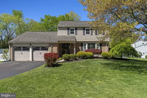 285 Manor Rd, Harleysville, PA 19438