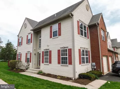101 Farrington Ct, Collegeville, PA 19426
