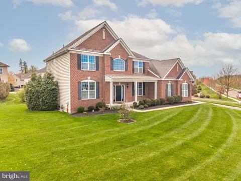 461 Barbin St, Horsham, PA 19044