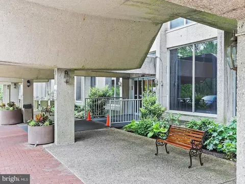 1001 City Ave #E-506, Wynnewood, PA 19096