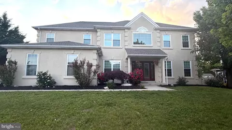 125 Summer Hill Dr, Gilbertsville, PA 19525
