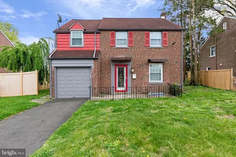 7603 Oak Lane Rd, Cheltenham, PA 19012