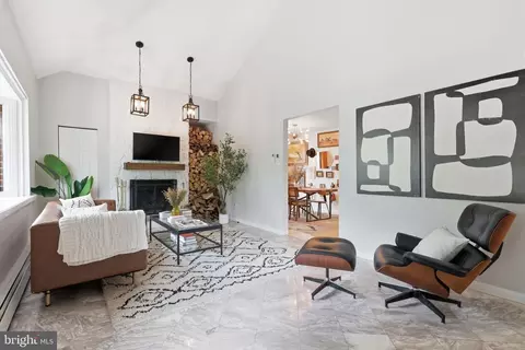 7702 Cheltenham Ave, Wyndmoor, PA 19038