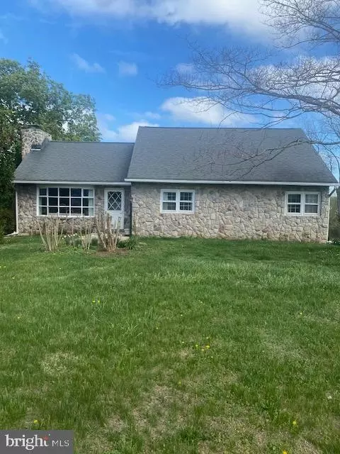 1070 Main St, Linfield, PA 19468