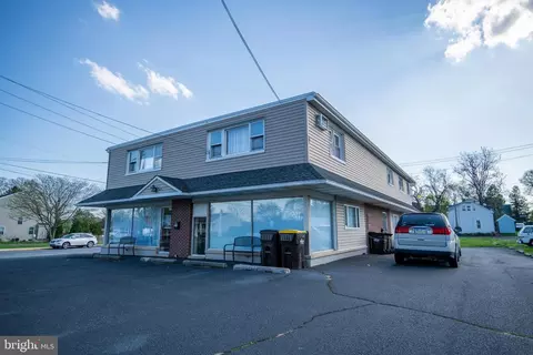 334 Washington St, East Greenville, PA 18041