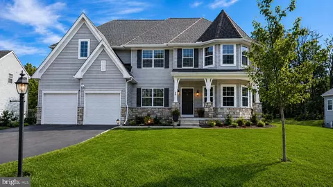 30 Andrea Ln, Gilbertsville, PA 19525