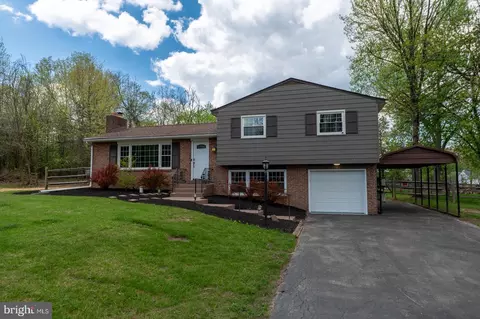 2247 Bruce Dr, Pottstown, PA 19464