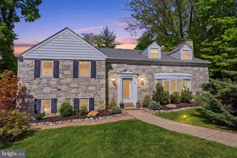 1363 Panther Rd, Rydal, PA 19046